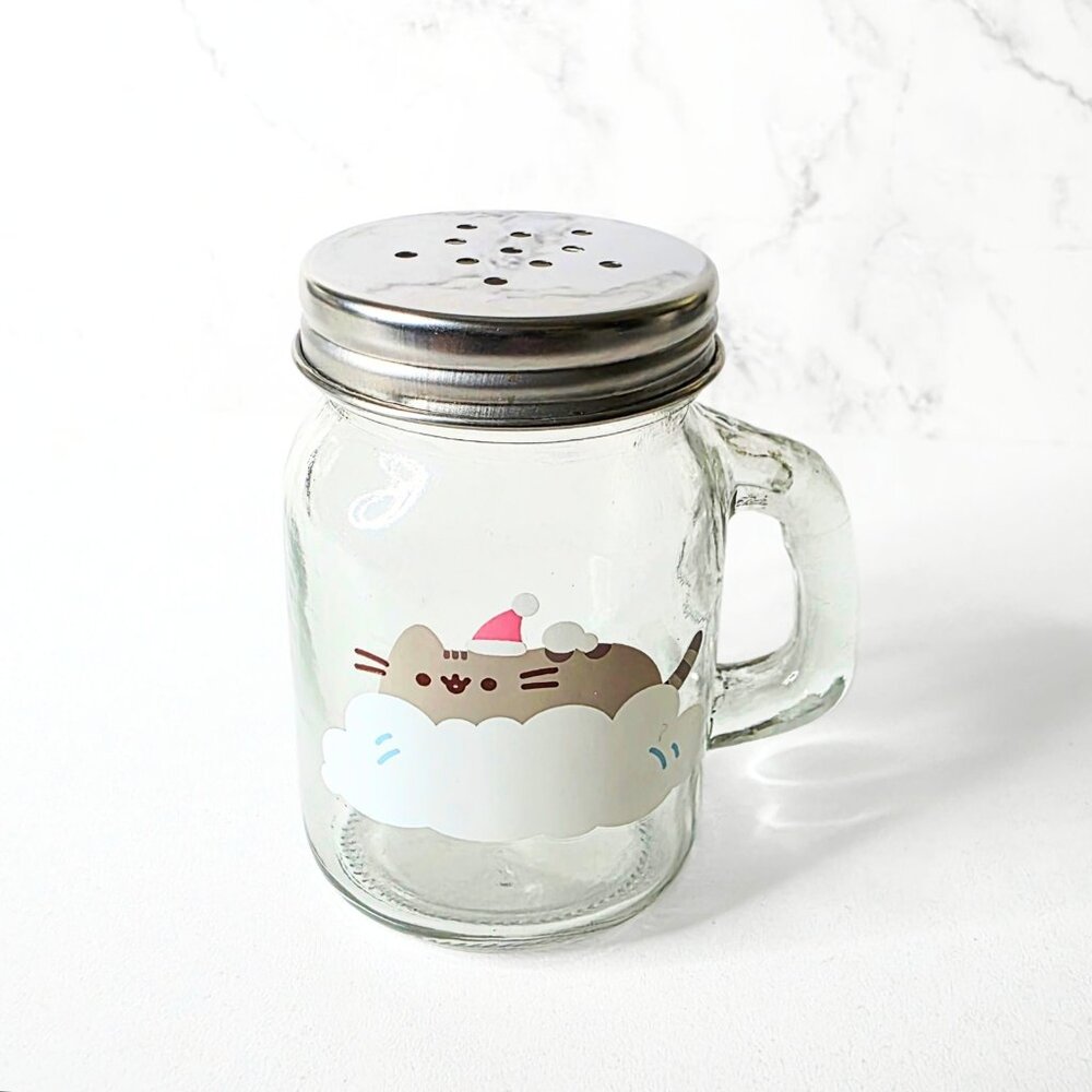 Pusheen Christmas Glass Salt Shaker  Exclusive Brand New Cat Home Decor Gift